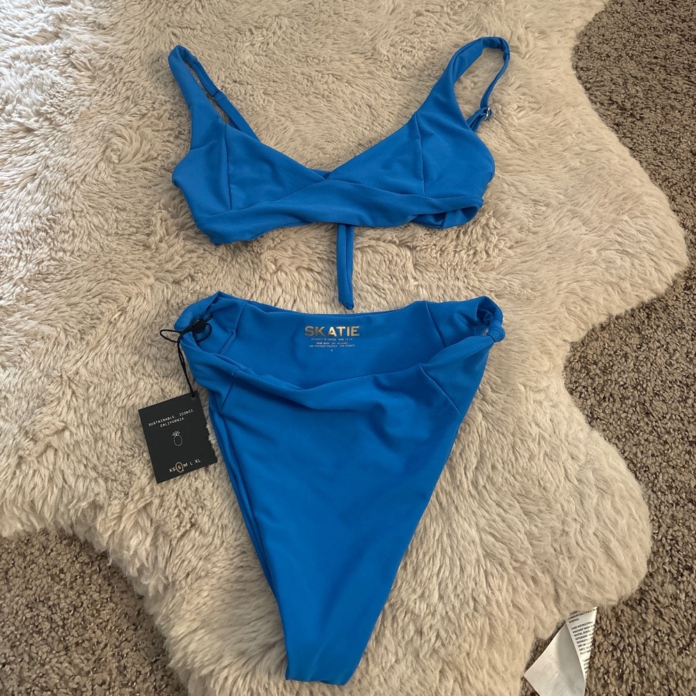 Skatie bikini